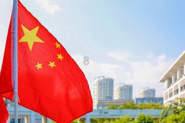 民间故事:少妇采蘑菇返家,见村变鬼,出马仙:你入鬼门