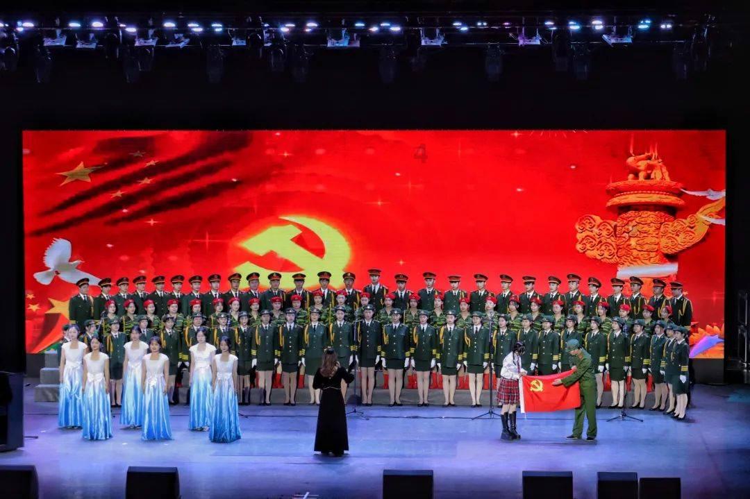 成吉思汗:出身名门,却被族人抛弃,12岁靠弑弟树立威信