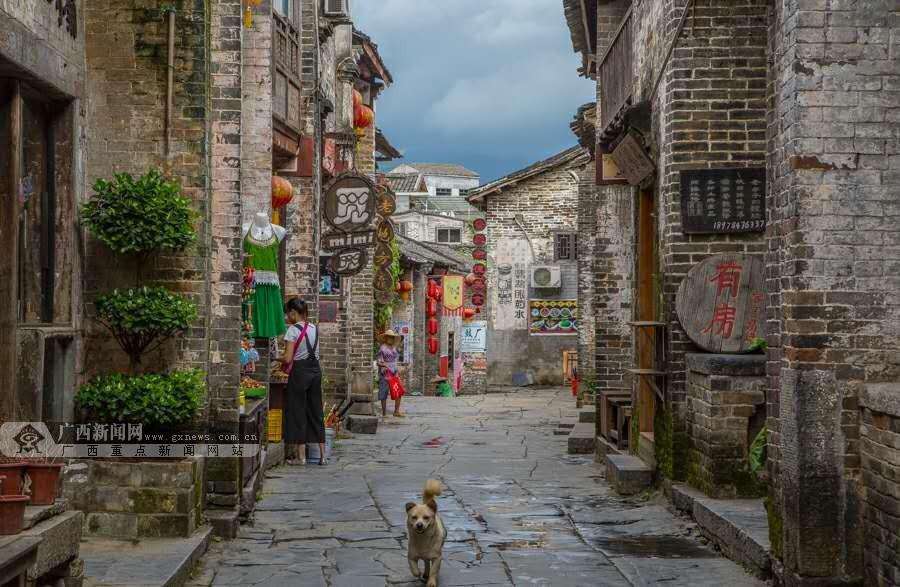 把你的名字写在烟上吸进肺里放在离心脏最近的地方是什么歌的歌词呢?游戏画面